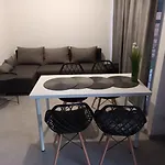 Nad Jeziorem W Borach Tucholskich بيت للعطل *