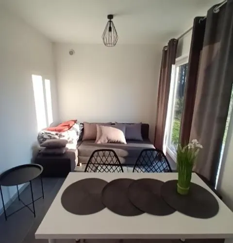 Nad Jeziorem W Borach Tucholskich Сasa de vacaciones