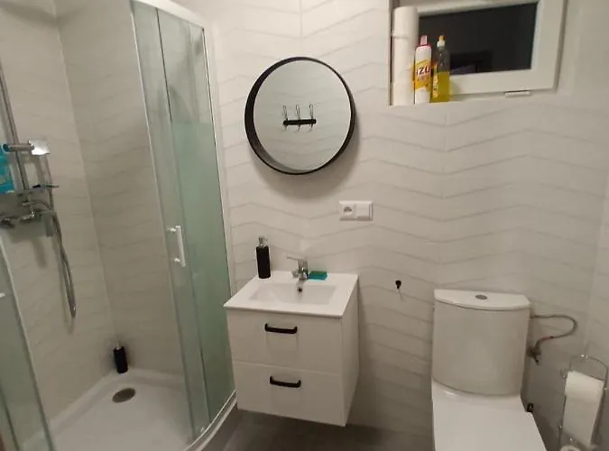 Nad Jeziorem W Borach Tucholskich Сasa de vacaciones Skorzenno